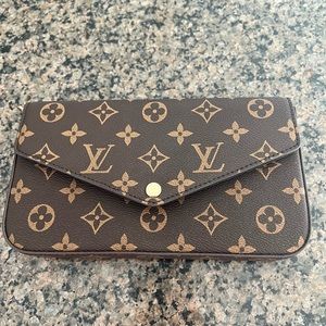 Louis Vuitton Felicie Pochette